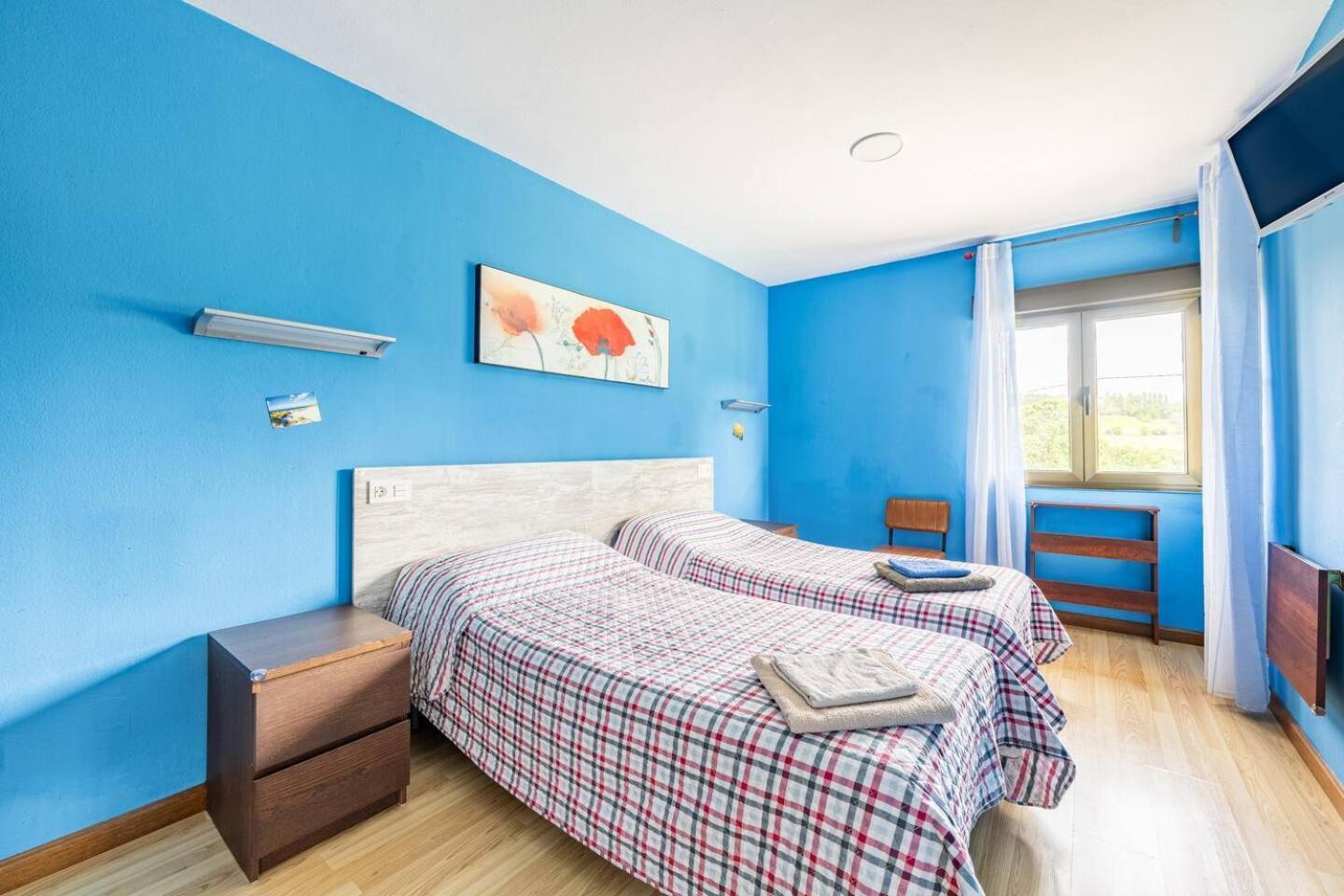 Family House Gijon Villa Ngoại thất bức ảnh