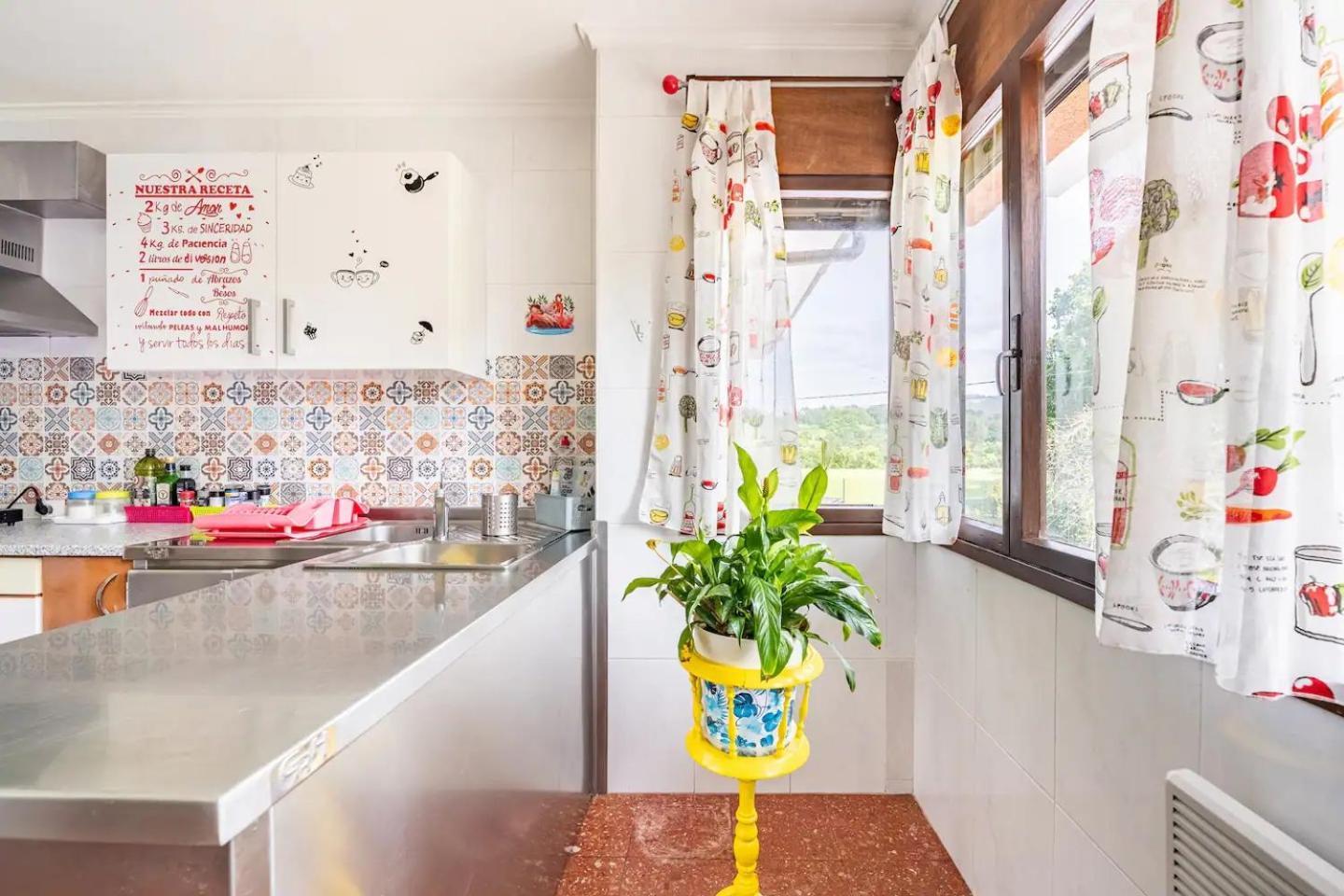Family House Gijon Villa Ngoại thất bức ảnh