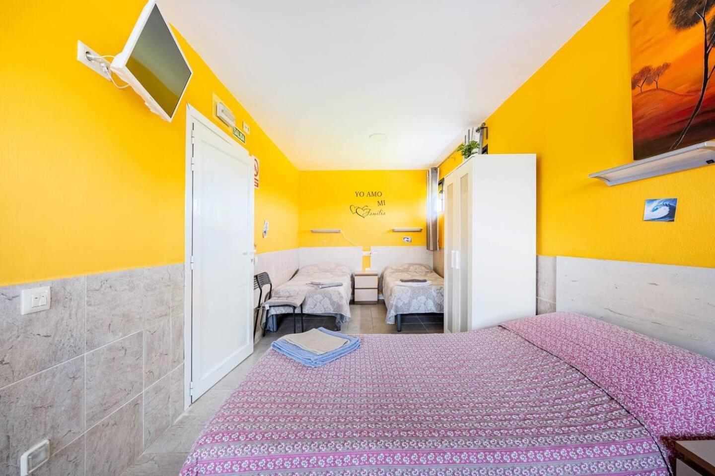 Family House Gijon Villa Ngoại thất bức ảnh